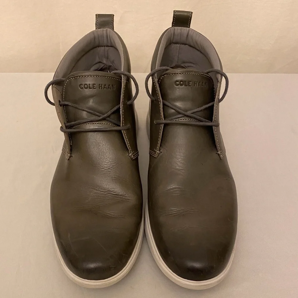 Cole Haan Men's Grand Plus Essex Chukka Boots Shoes Gray Lace Up Size 11.5
